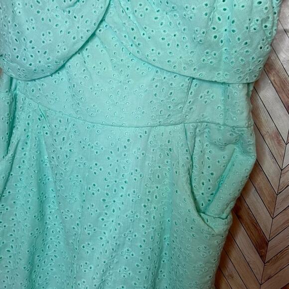 Unique Vintage Aruba‎ Blue Eyelet Rae Romper Women’s Size XL - Picture 2 of 6